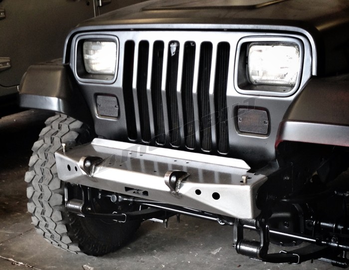 Stubby Jeep TJ / YJ Front Winch Bumper NC4x4