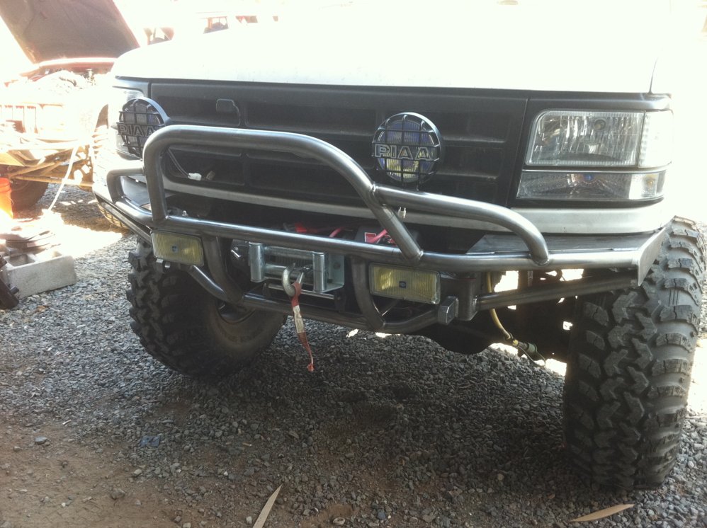 anybody built a plate style bumper for a obs f150350? NC4x4